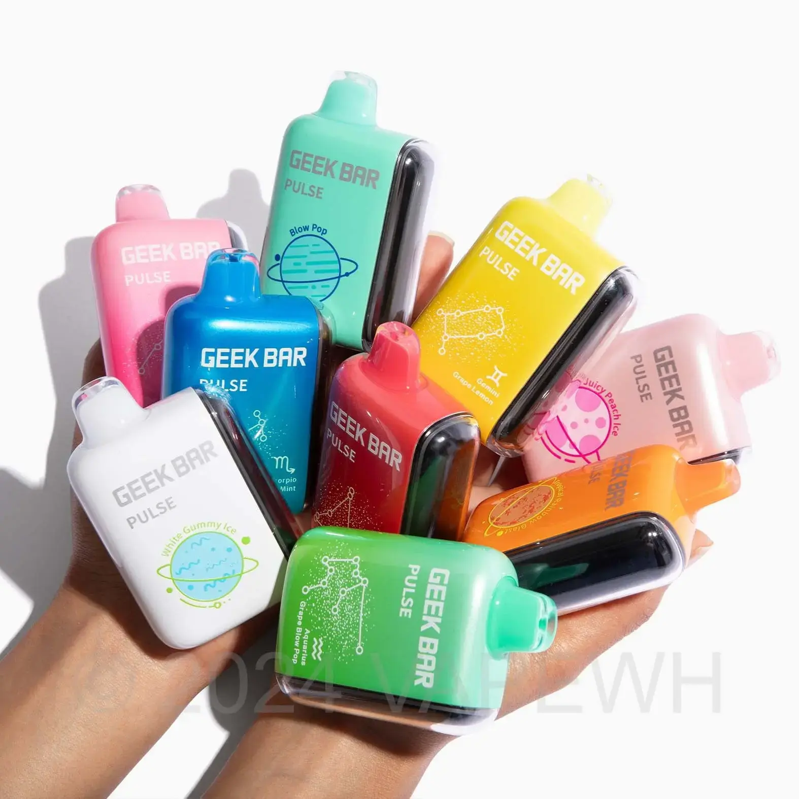 The GeekBar Pulse series is all about longevity and flavor variety. With an impressive 15,000 puffs, these disposables are perfect for vapers who want something that lasts.